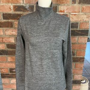 Lucy size L turtle neck black&white